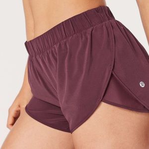 Lululemon Back In Action Short (2.5") Garnet